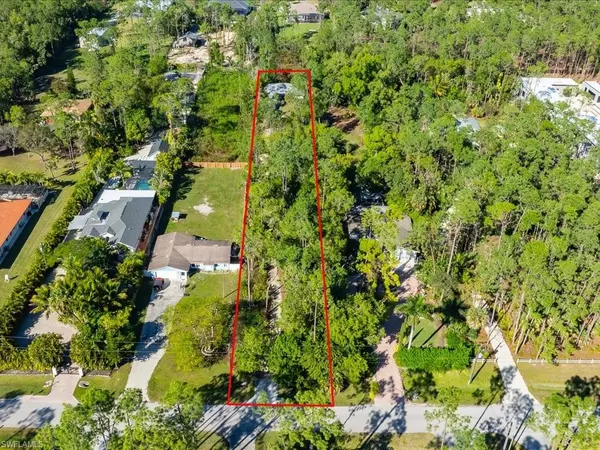 Naples, FL 34119,6147 ENGLISH OAKS LN