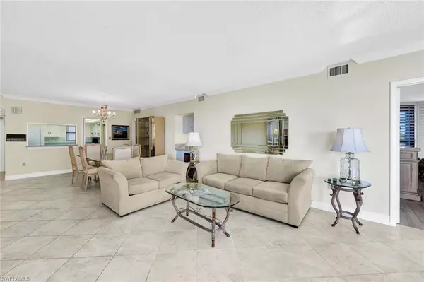 Marco Island, FL 34145,174 S Collier BLVD #405