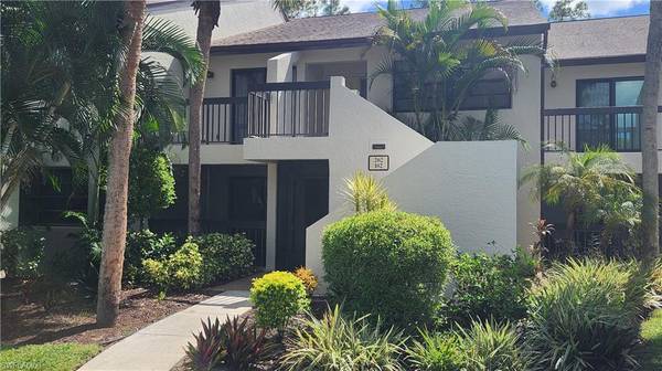 1810 Kings Lake BLVD #202, Naples, FL 34112