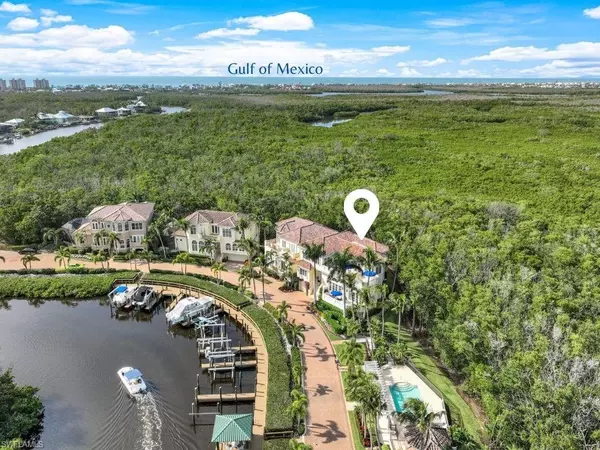 27710 Marina Isle CT, Bonita Springs, FL 34134