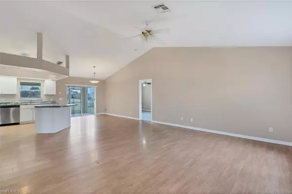 Cape Coral, FL 33914,3919 SW 14th AVE