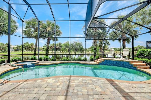 10307 Via Romano CT, Miromar Lakes, FL 33913