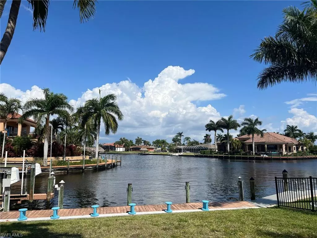 Cape Coral, FL 33904,5015 Sorrento CT