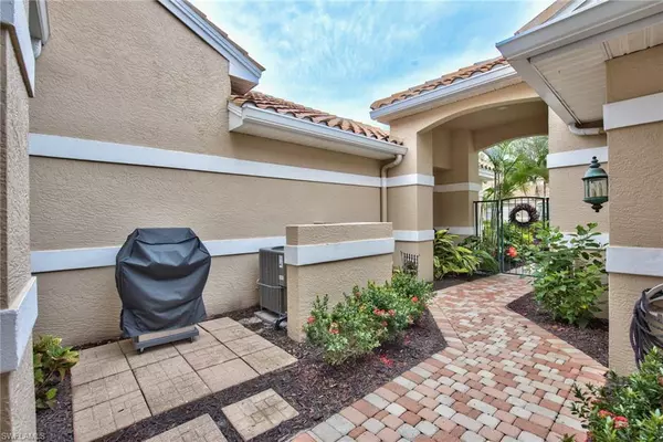 Bonita Springs, FL 34134,25362 Galashields CIR