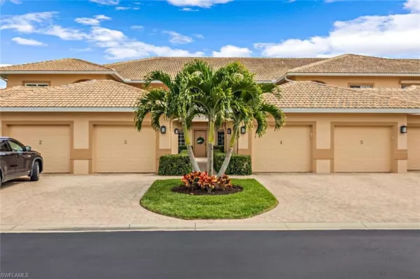 Naples, FL 34113,9128 Michael CIR #9-903