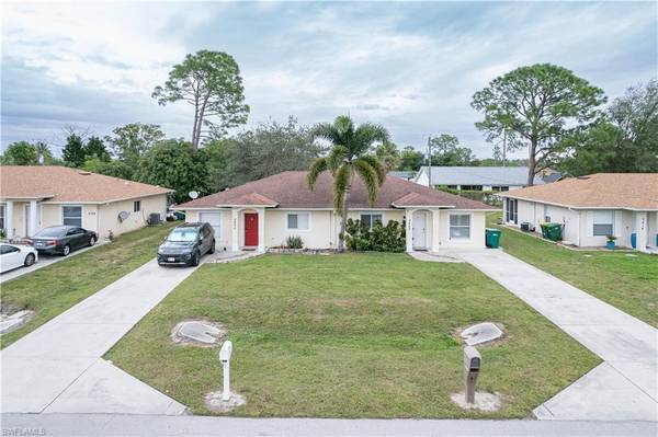 2400 55th TER SW #B, Naples, FL 34116