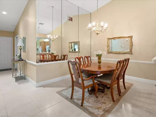 Naples, FL 34109,10737 Henry CT #602