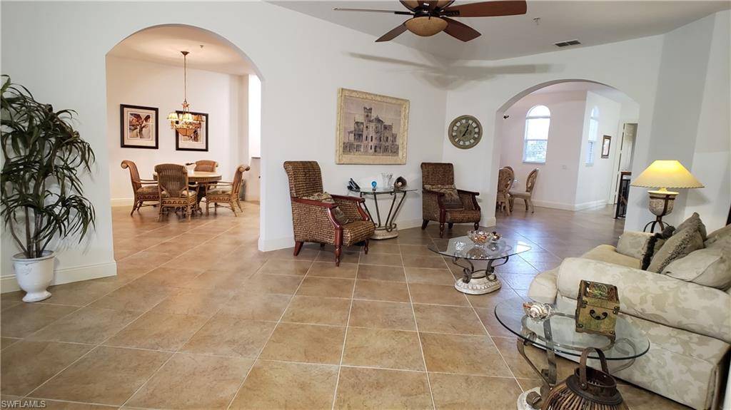Naples, FL 34114,3765 Montreux LN #1-202