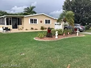 26245 Queen Mary LN, Bonita Springs, FL 34135