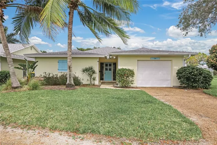 16 Crooked LN #8, Naples, FL 34112