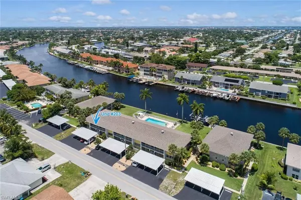 Cape Coral, FL 33904,4613 SE 5th AVE #208