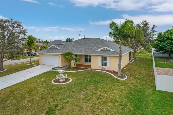 Cape Coral, FL 33909,1014 NE 10th LN