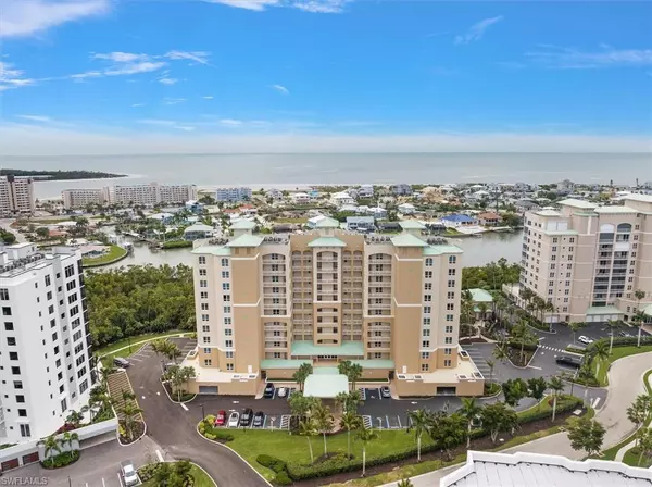 Fort Myers Beach, FL 33931,4182 Bay Beach LN #7PH3