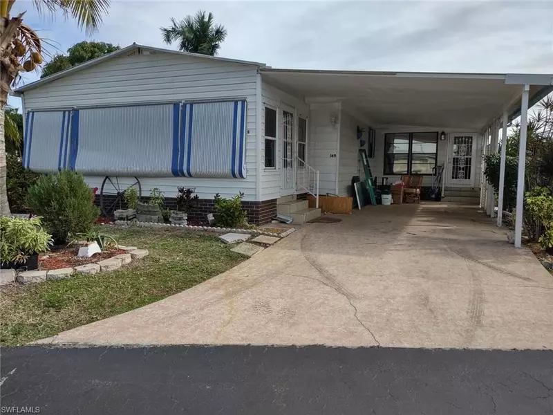 149 adrienne DR, Fort Myers, FL 33908