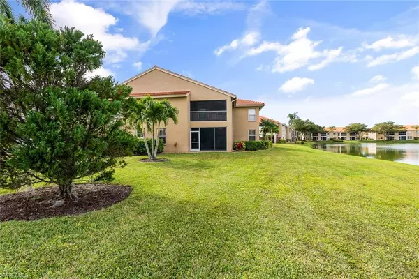 Naples, FL 34119,6416 Huntington Lakes CIR #1-102