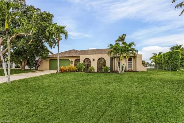 Cape Coral, FL 33914,1423 SW 38th ST