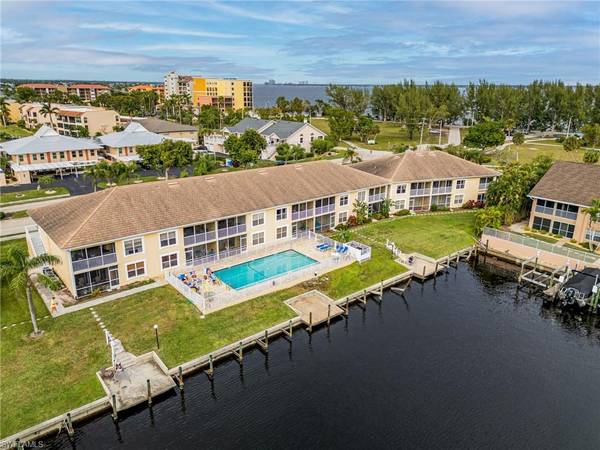 1950 Beach PKWY #202, Cape Coral, FL 33904