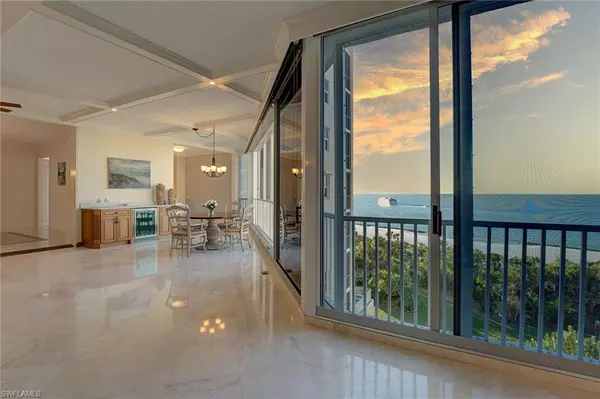 Marco Island, FL 34145,4000 Royal Marco WAY #628