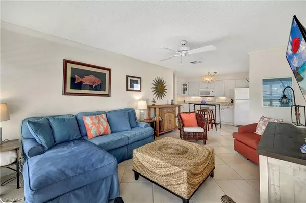 Marco Island, FL 34145,1215 Edington PL #O5