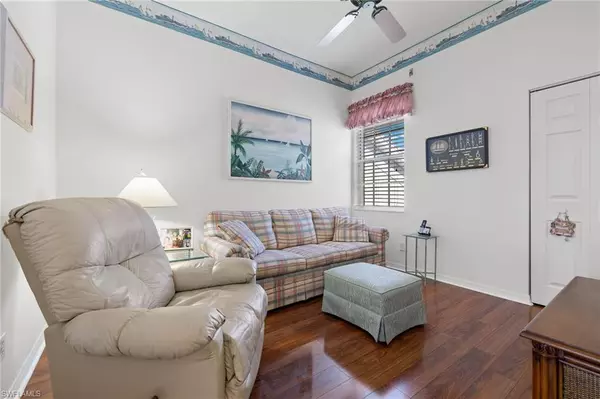 Naples, FL 34108,300 L Ambiance CIR #3-204