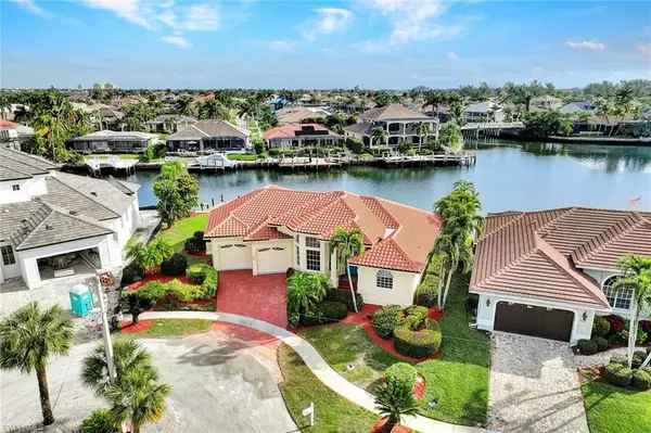 Marco Island, FL 34145,633 Blackmore CT