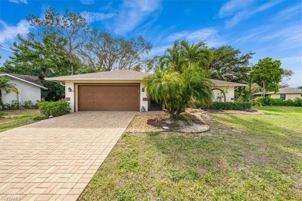 Naples, FL 34105,1115 Vinca LN