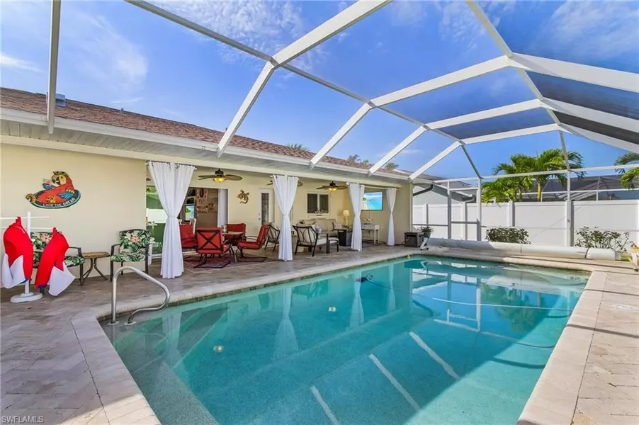 405 SW 47th ST, Cape Coral, FL 33914