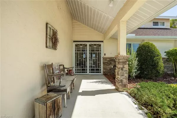 Cape Coral, FL 33904,2633 SE 20th PL