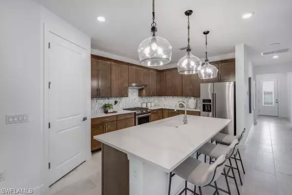 Alva, FL 33920,12449 Basalt LN