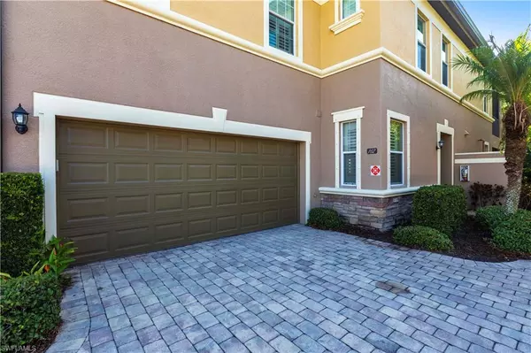 Naples, FL 34120,9508 Ironstone TER #2-102