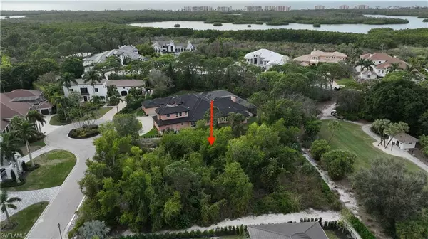 Naples, FL 34110,348 Chancery CIR