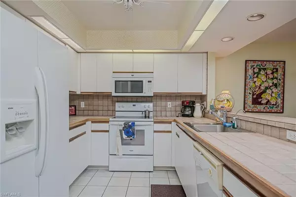 Estero, FL 33928,4163 Jace CT