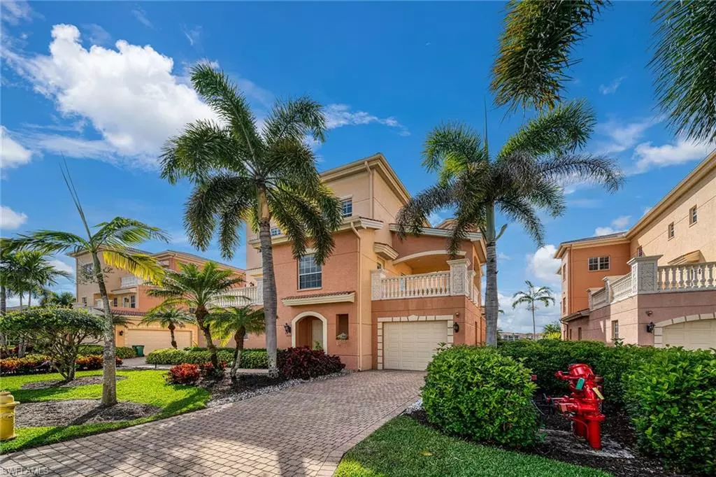 Naples, FL 34119,542 Avellino Isles CIR #10202