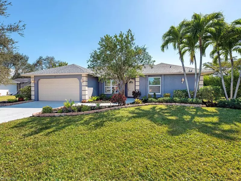 22 Willoughby DR, Naples, FL 34110