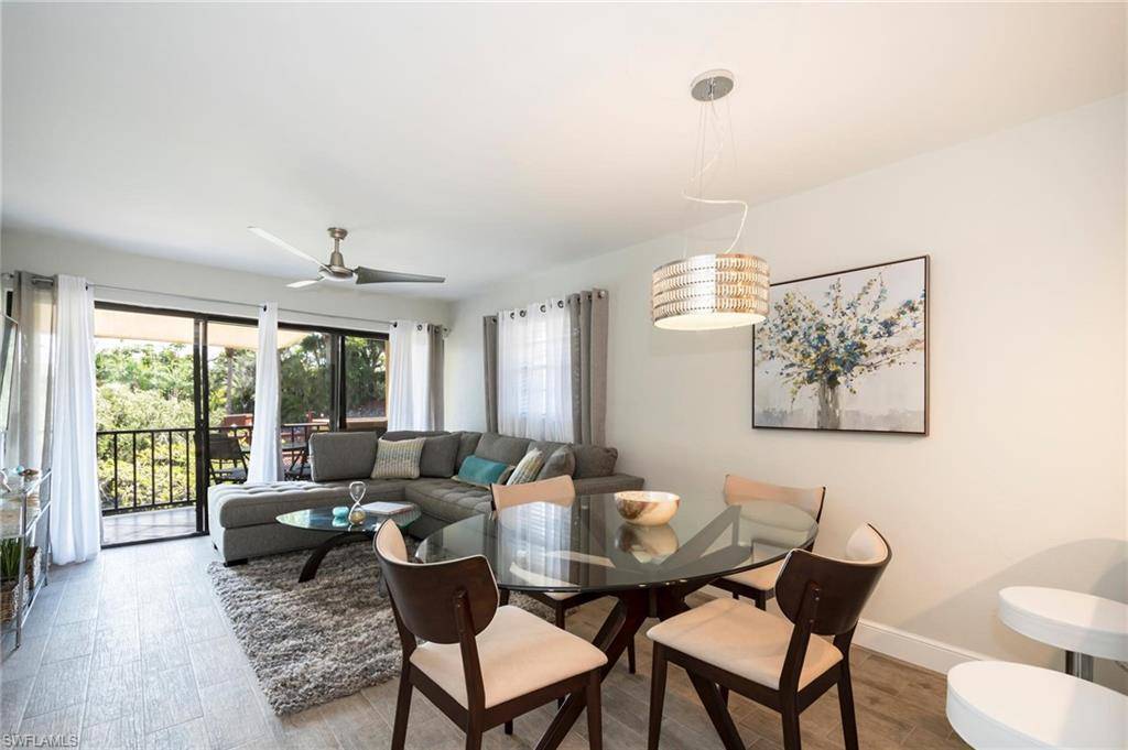 Naples, FL 34103,600 Neapolitan WAY #208