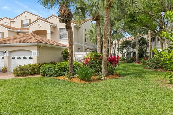 Naples, FL 34108,8315 Excalibur CIR #P12