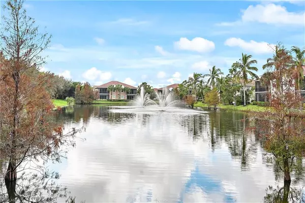 Naples, FL 34113,7832 Hawthorne DR #1901