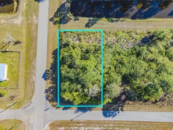 Lehigh Acres, FL 33974,986 Lakeside DR