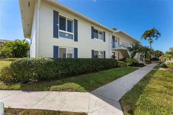 Naples, FL 34112,263 Candycane LN #7