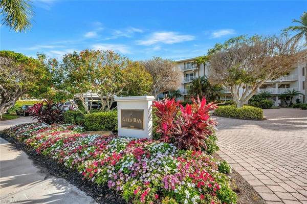 2800 Gulf Shore BLVD N #303, Naples, FL 34103