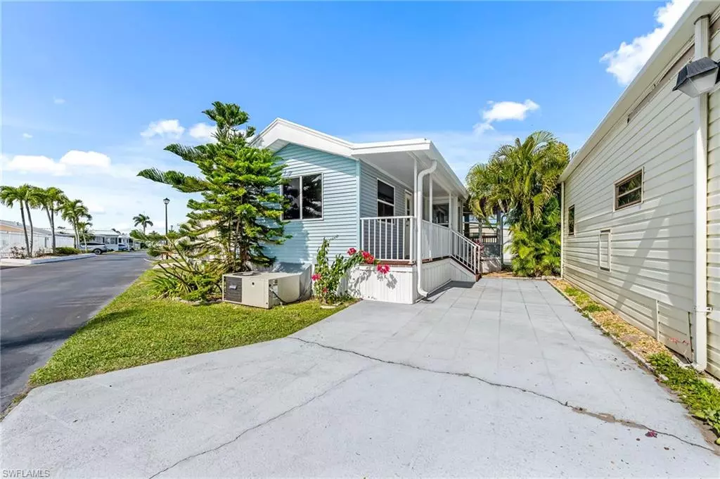 Fort Myers, FL 33908,11571 Slipper Shell DR