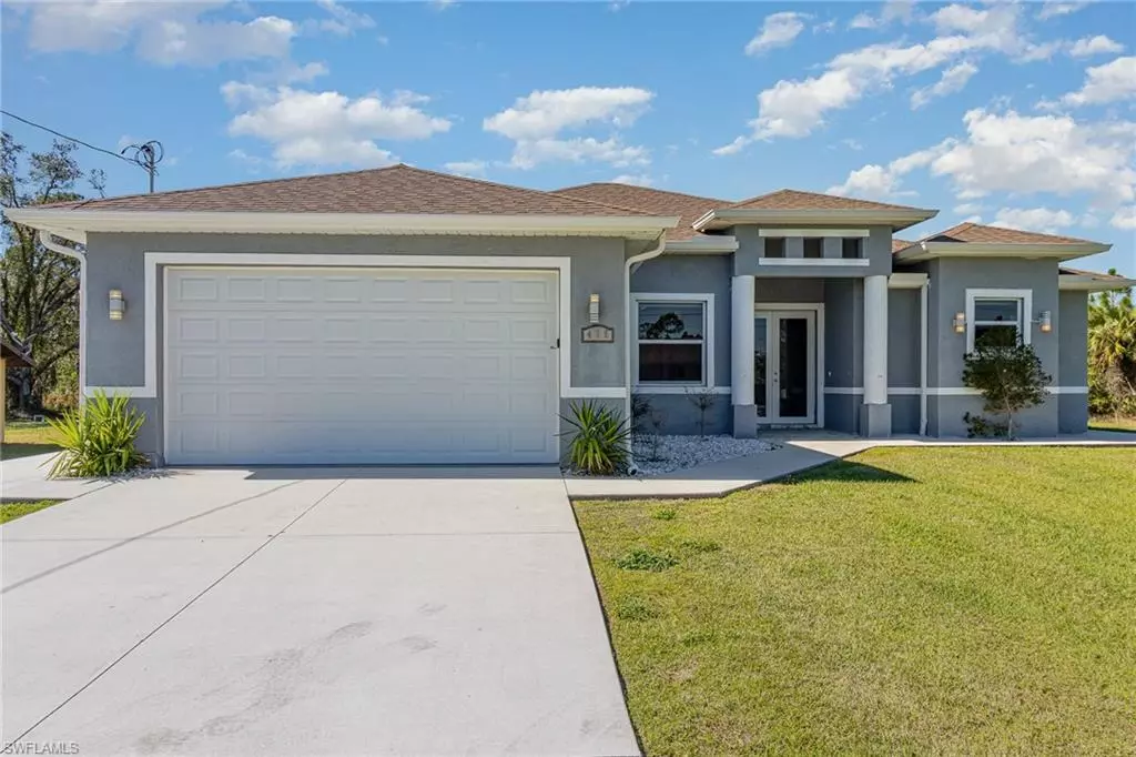 Lehigh Acres, FL 33972,415 Willard AVE