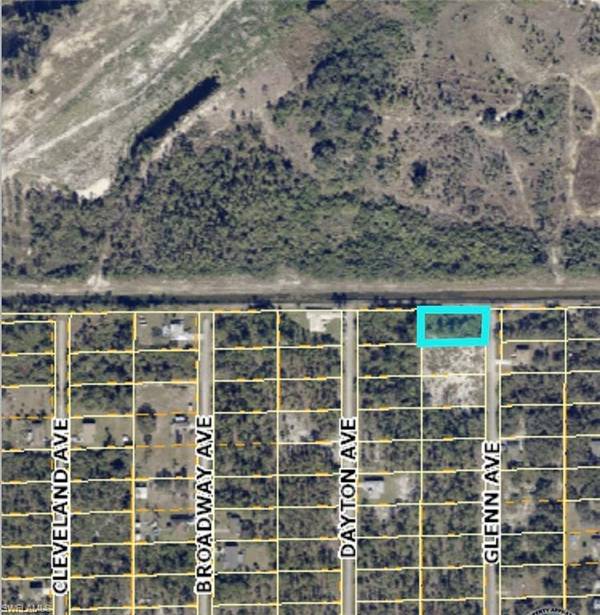 1521 Glenn AVE, Lehigh Acres, FL 33972