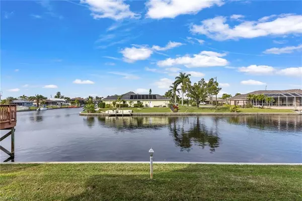 Cape Coral, FL 33914,505 SW 47th TER #105