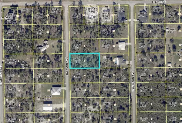 1118 Jackson AVE, Lehigh Acres, FL 33972