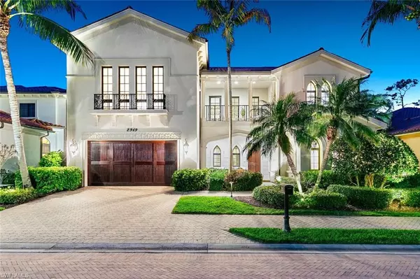 2919 Tiburon BLVD E,  Naples,  FL 34109