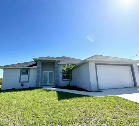 2509 28th ST W, Lehigh Acres, FL 33971