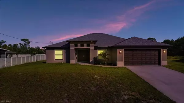 2813 Ann AVE N, Lehigh Acres, FL 33971