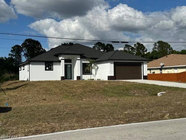 829 Sentinela BLVD, Lehigh Acres, FL 33974