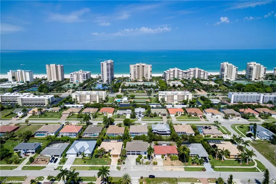 832 Swan DR, Marco Island, FL 34145
